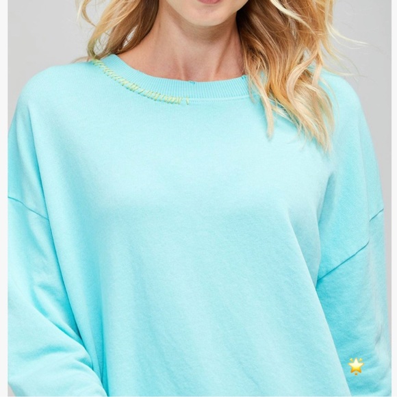 SIZE L WILDFOX AQUA SKY STITCH DETAIL DISTRESSED HEM SWEATSHIRT OVERSIZED LONG - Picture 2 of 4